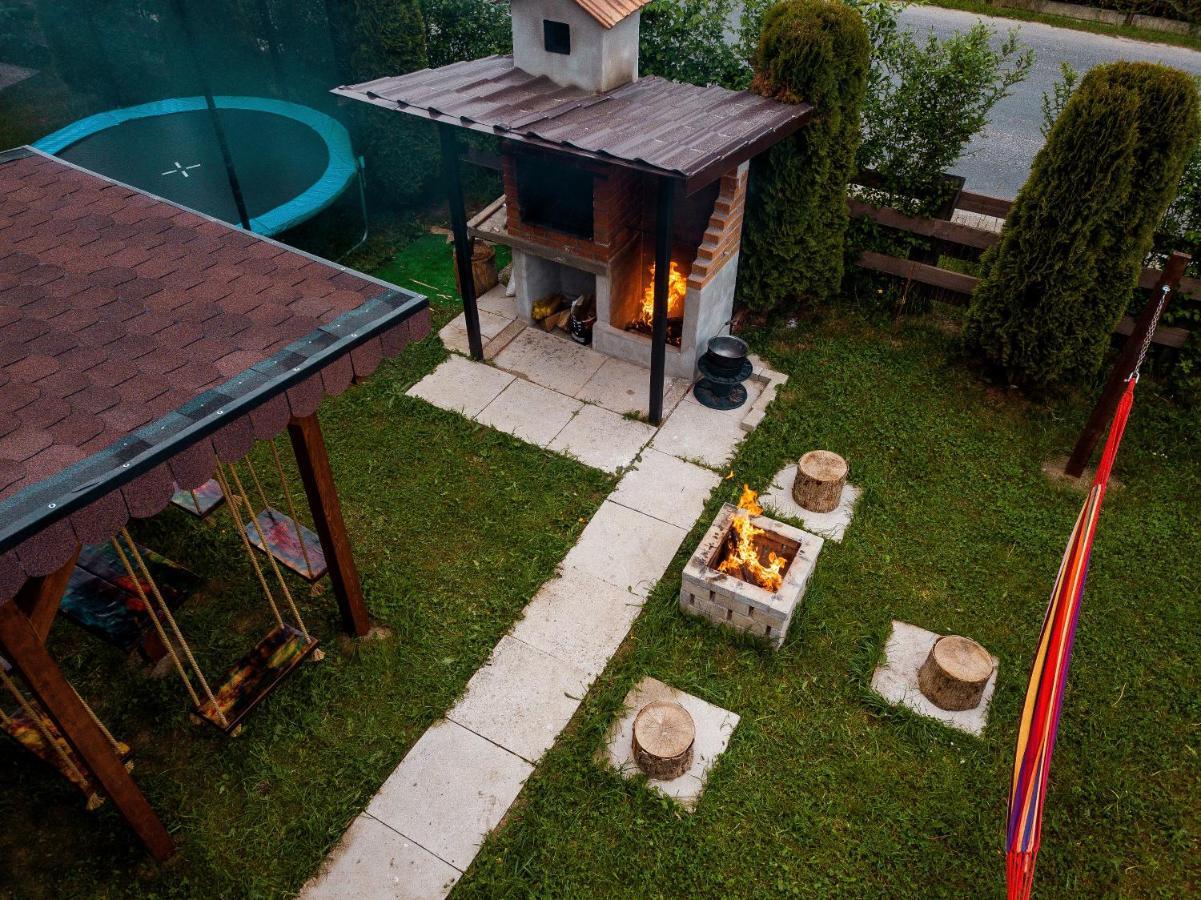 House Of Seasons Villa Bran  Bagian luar foto