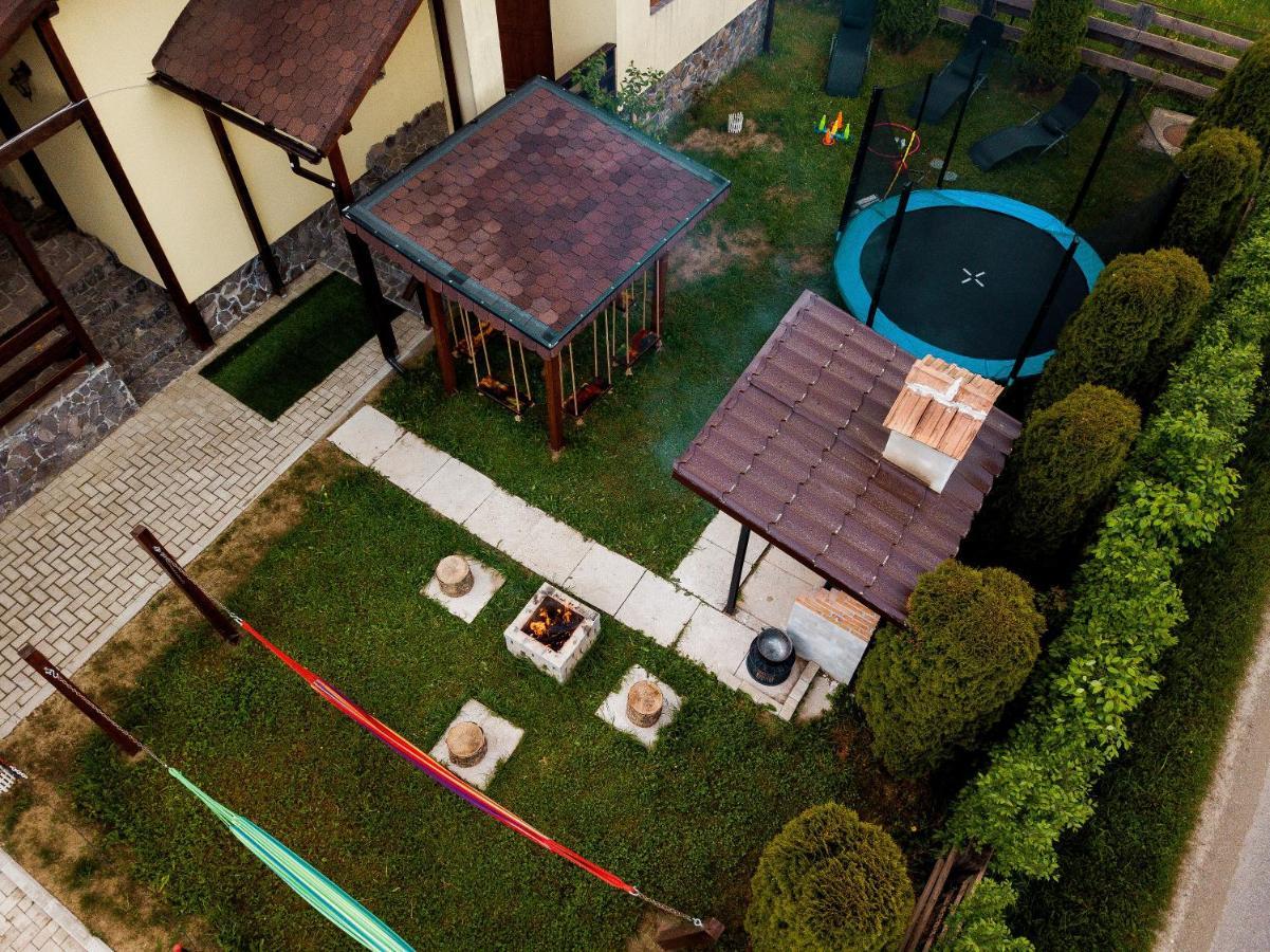 House Of Seasons Villa Bran  Bagian luar foto