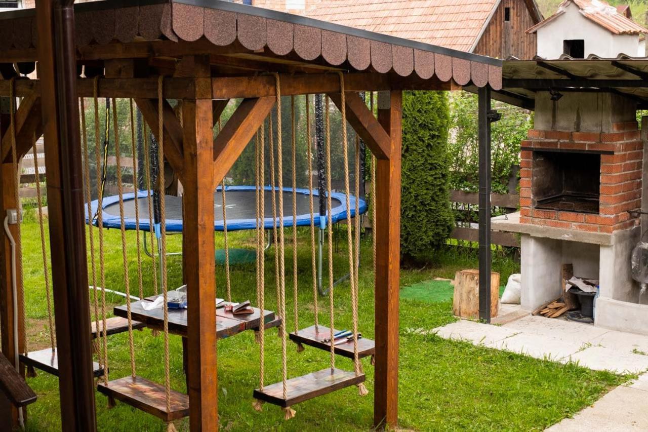 House Of Seasons Villa Bran  Bagian luar foto